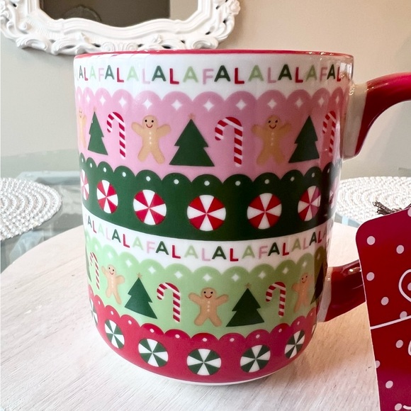 🩷❤️ PINKMAS Fa La La Gingerbread Peppermint Christmas Mug NEW - Picture 3 of 3
